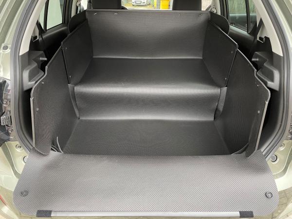 Eine Verkleidung, die Ignis Comfort+ zu einem vollwertigen Kleintransporter umwandelt